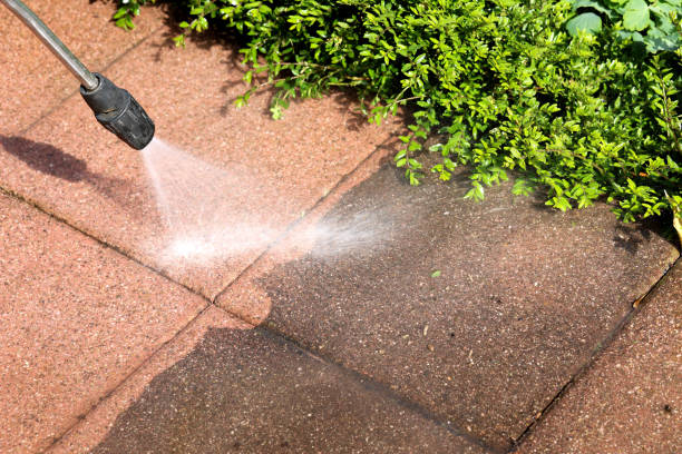 Why Choose Our Certified Pressure Washing Experts for Your Project Needs in Anderson Island, WA?